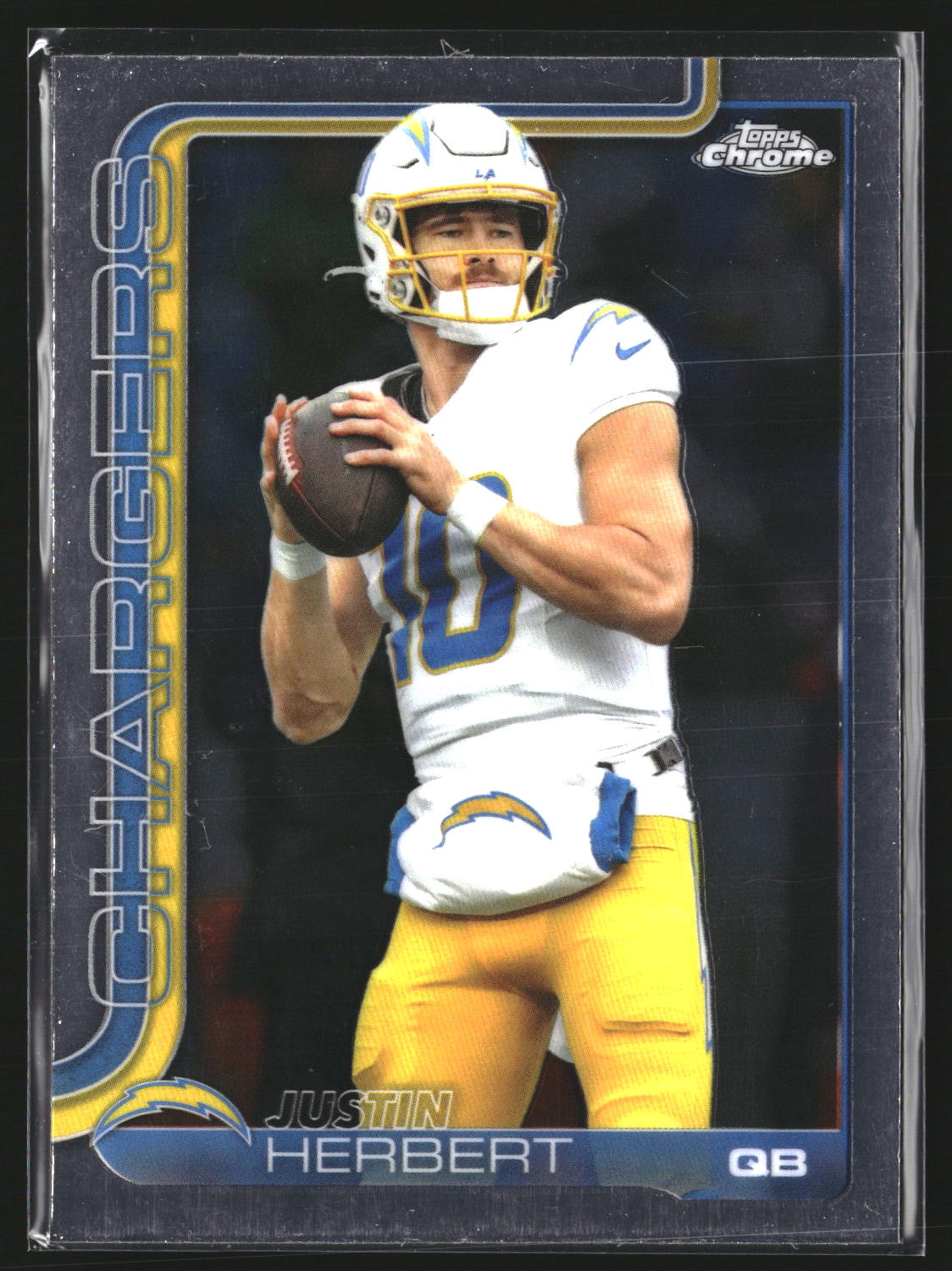 Justin Herbert 2025 Topps Chrome 158 Los Angeles Chargers