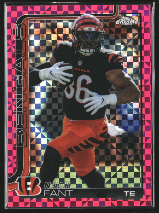 Noah Fant 2025 Topps Chrome 274 Hot Pink X-Fractor Cincinnati Bengals