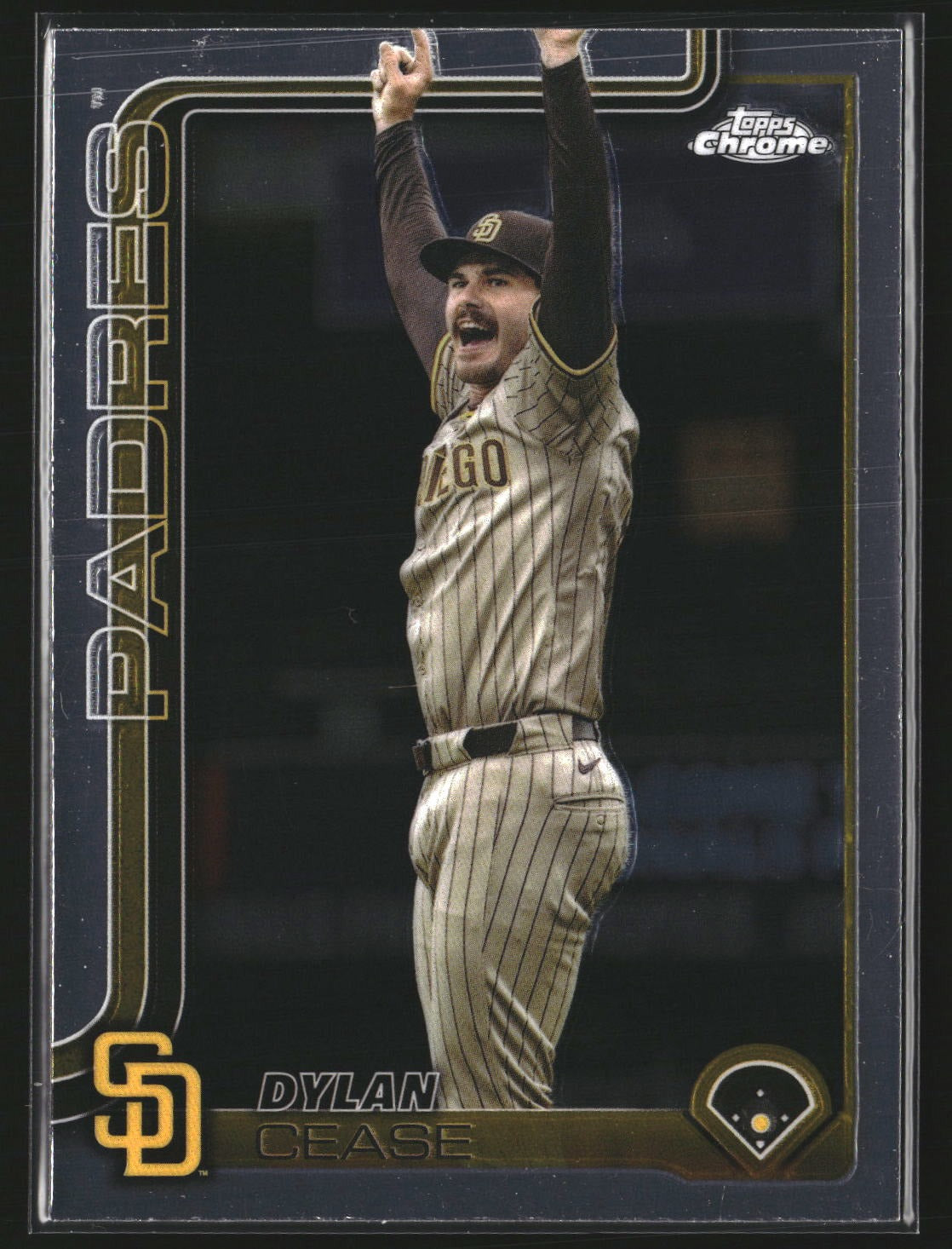 Dylan Cease 2025 Topps Chrome 212 San Diego Padres
